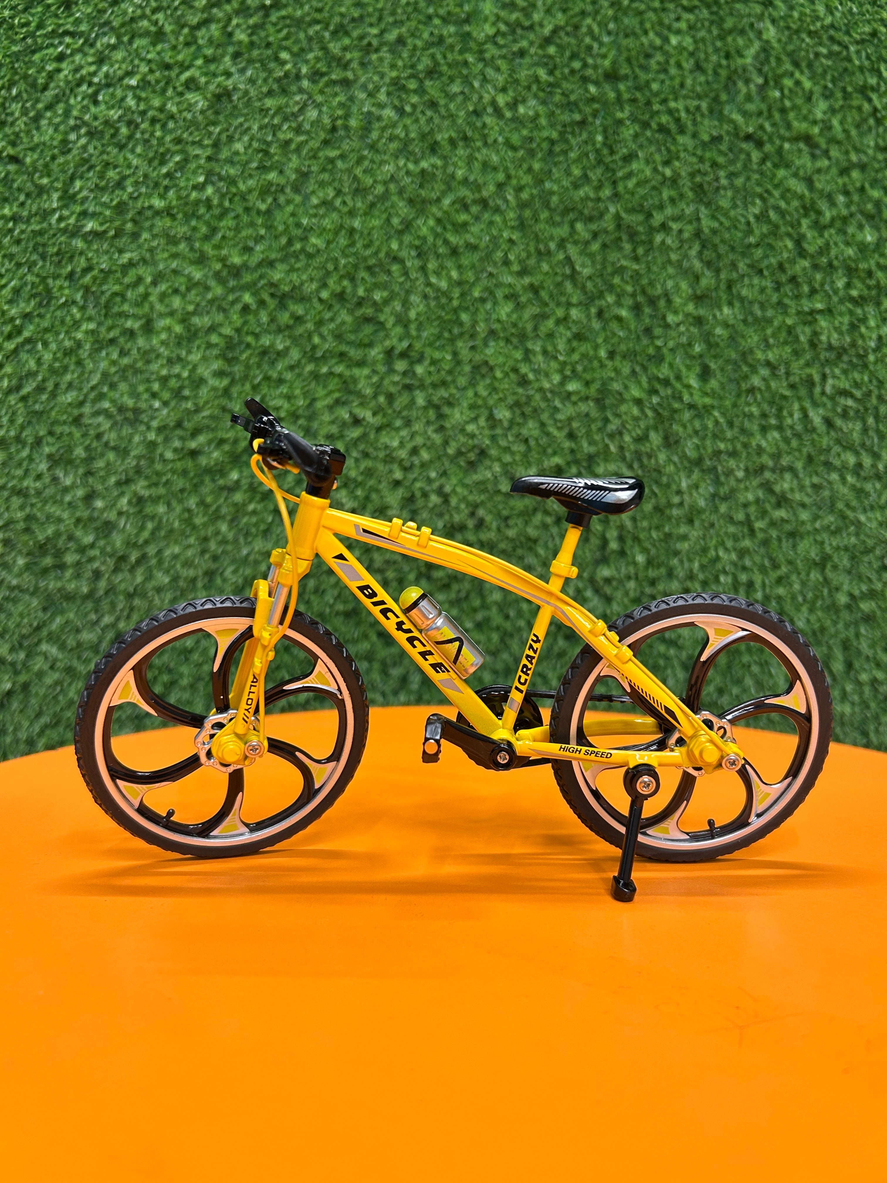 Mini 1:8 Alloy Bicycle Model Diecast Metal | Yellow
