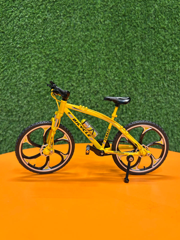 Mini 1:8 Alloy Bicycle Model Diecast Metal | Yellow